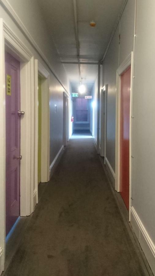 Backpackers Imperial Hotel Hobart Dış mekan fotoğraf
